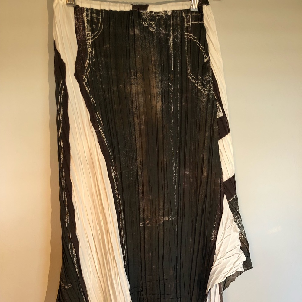 Babette Pleated Skirt
